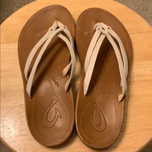 OluKai leather flip flops